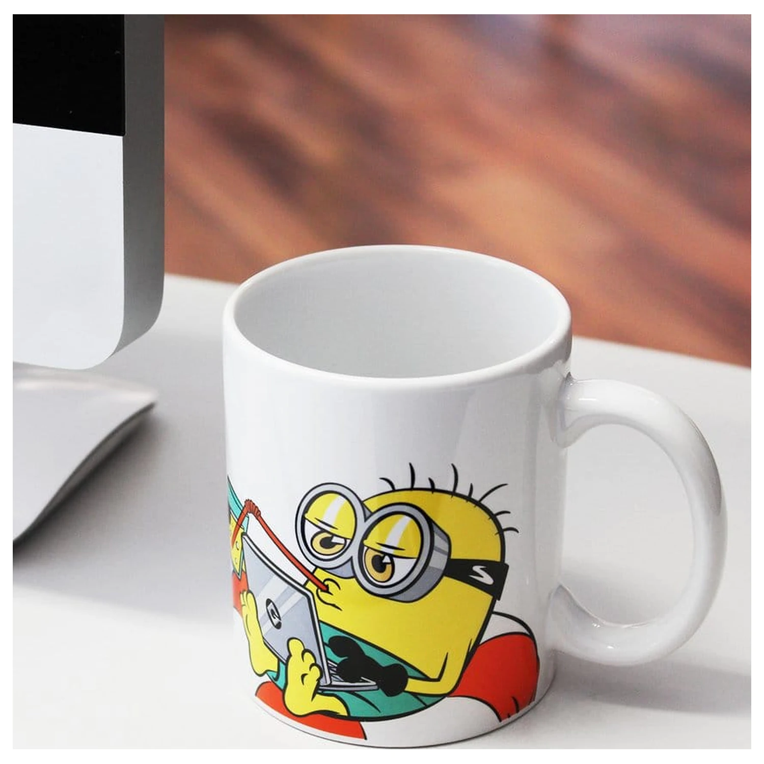 Minions šolja Working 320 ml fotografija proizvoda