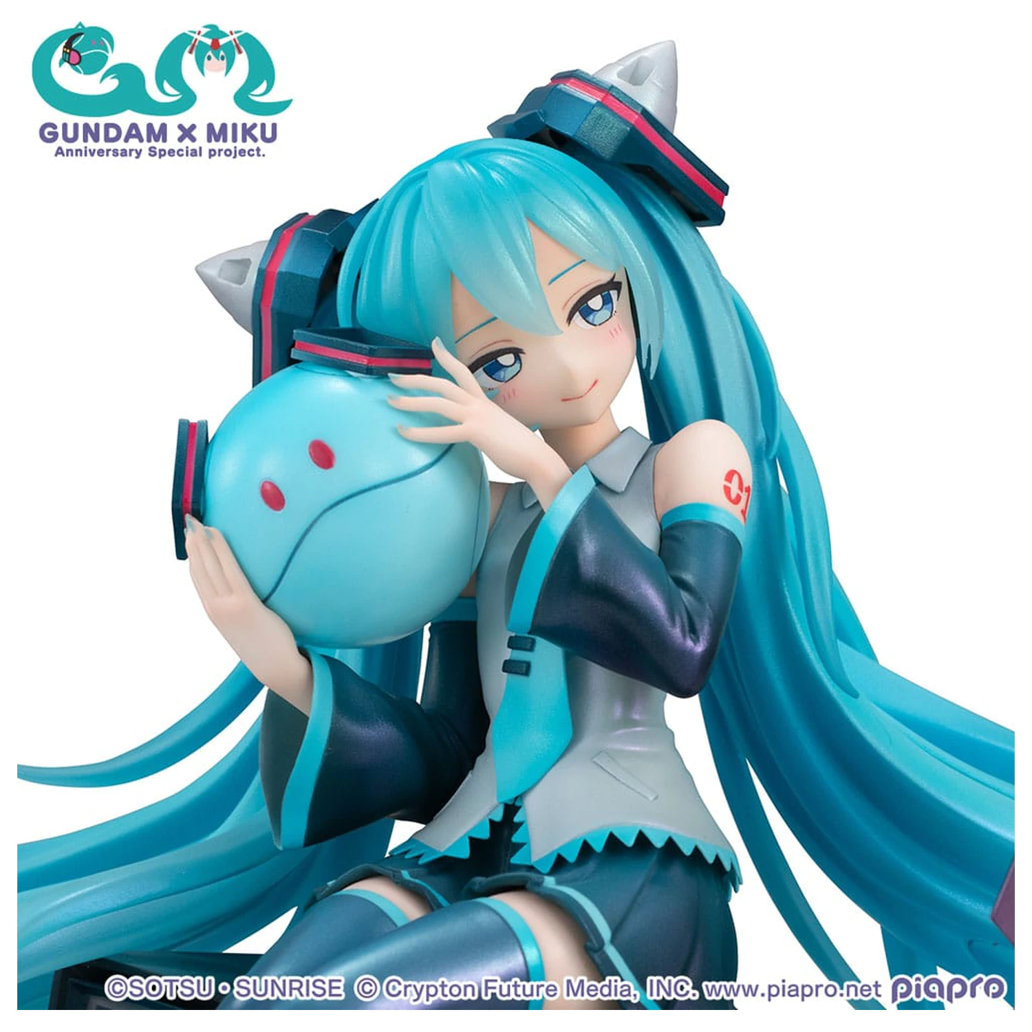 Mobile Suit Gundam x Hatsune Miku Lucrea PVC Statua Hatsune Miku x OO Gundam 45. obljetnica 17 cm fotografija proizvoda