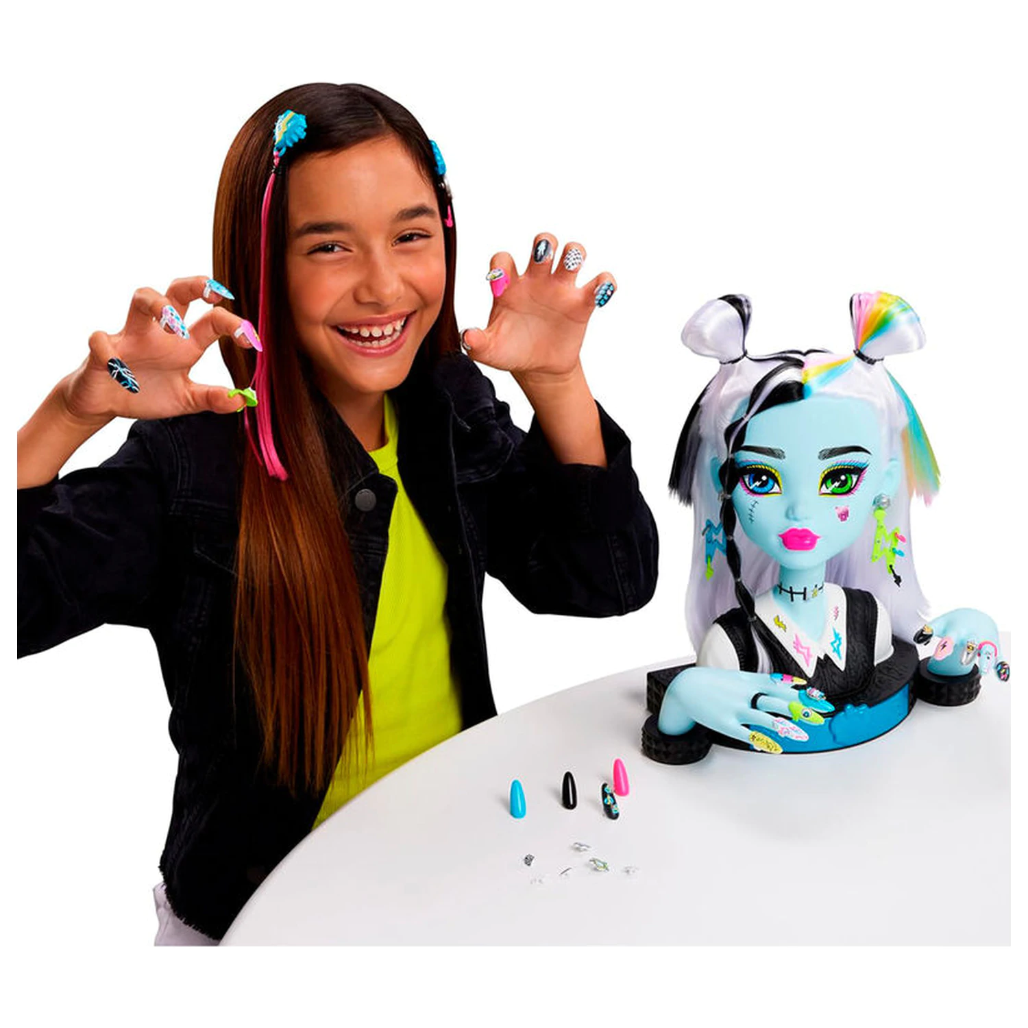 Monster High Frankie glava za stiliziranje, lutka fotografija proizvoda