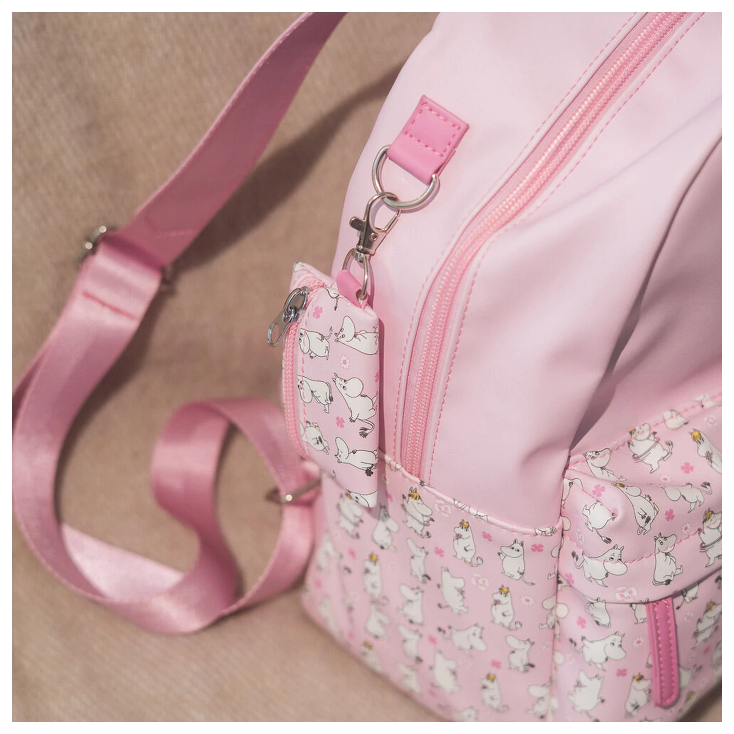 Moomin ruksak fotografija proizvoda