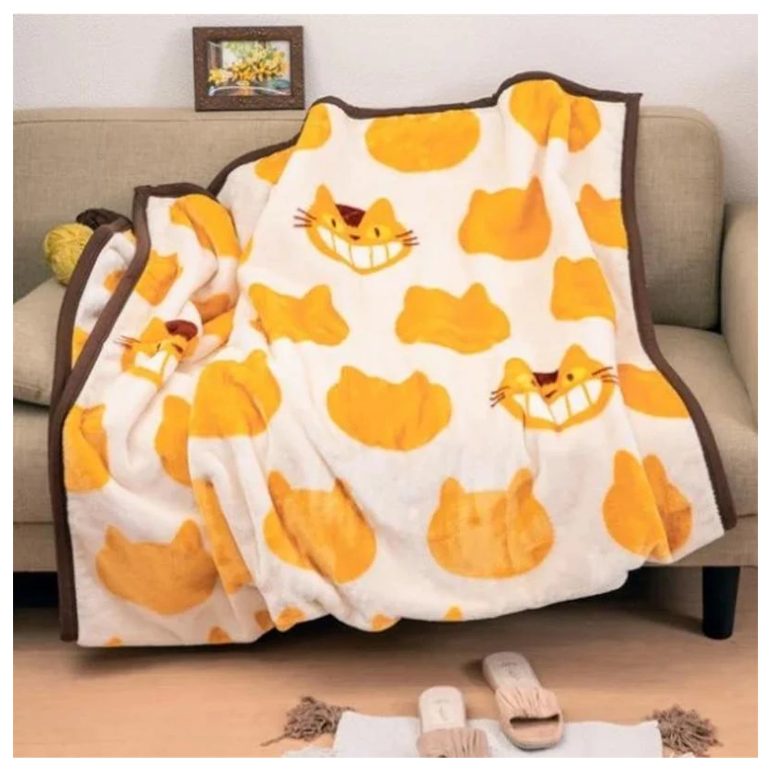 My Neighbor Totoro Catbus velika deka 200x140 cm fotografija proizvoda