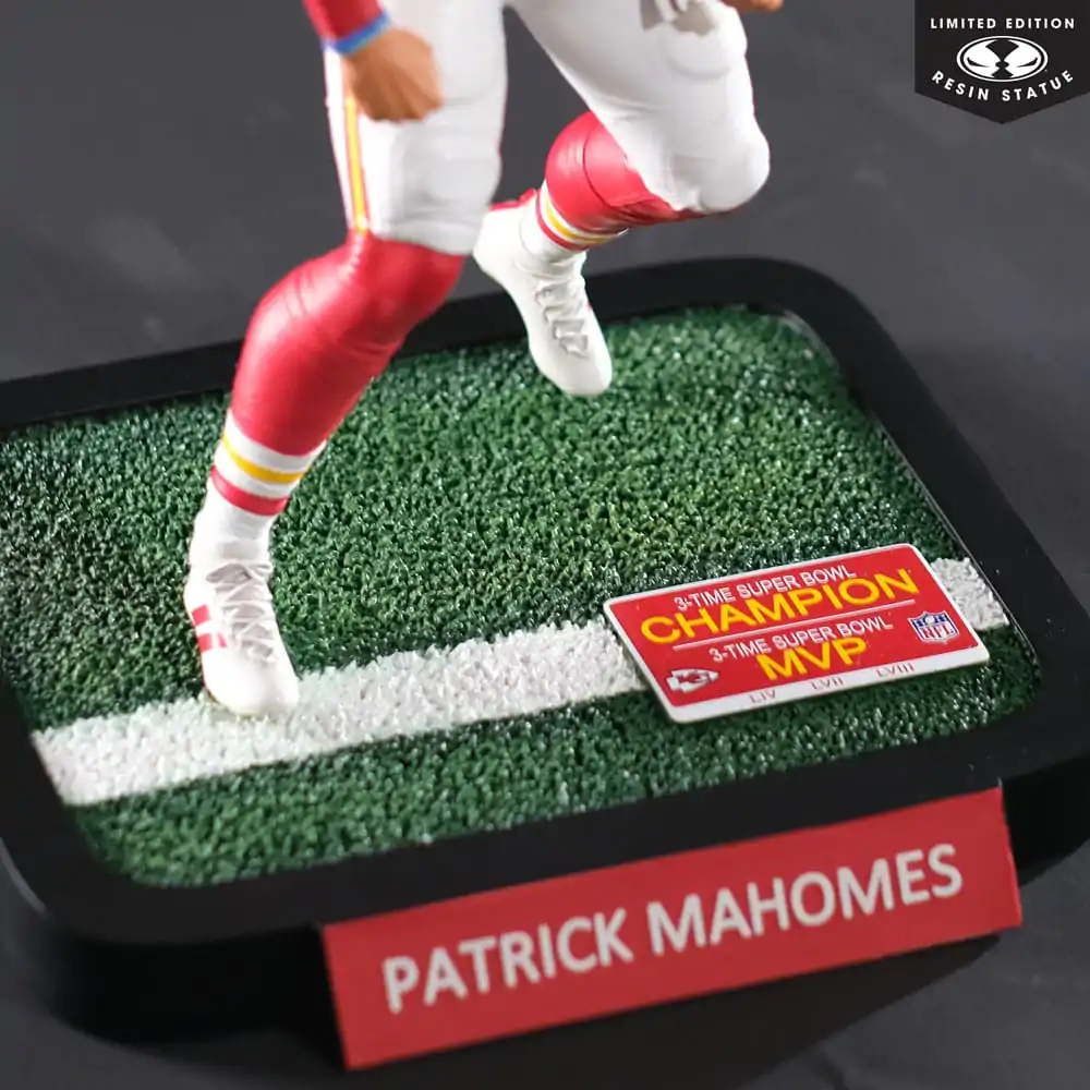 NFL Kansas City Chiefs kipić kip 1/6 Patrick Mahomes 30 cm fotografija proizvoda