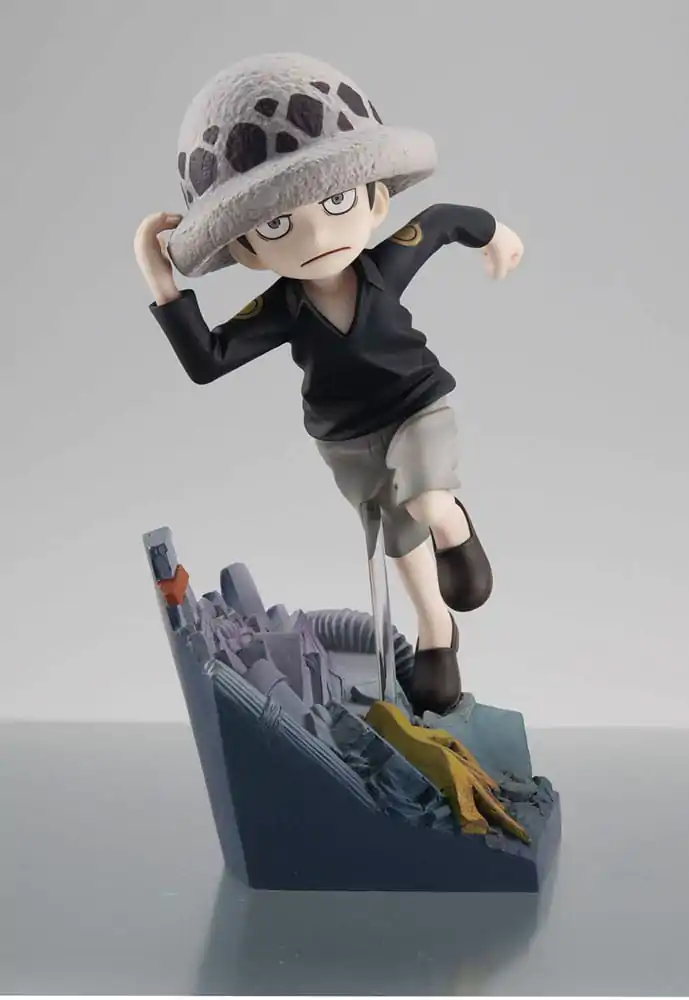 One Piece G.E.M. Series PVC statua Trafalgar Law Run! Run! Run! 13 cm fotografija proizvoda