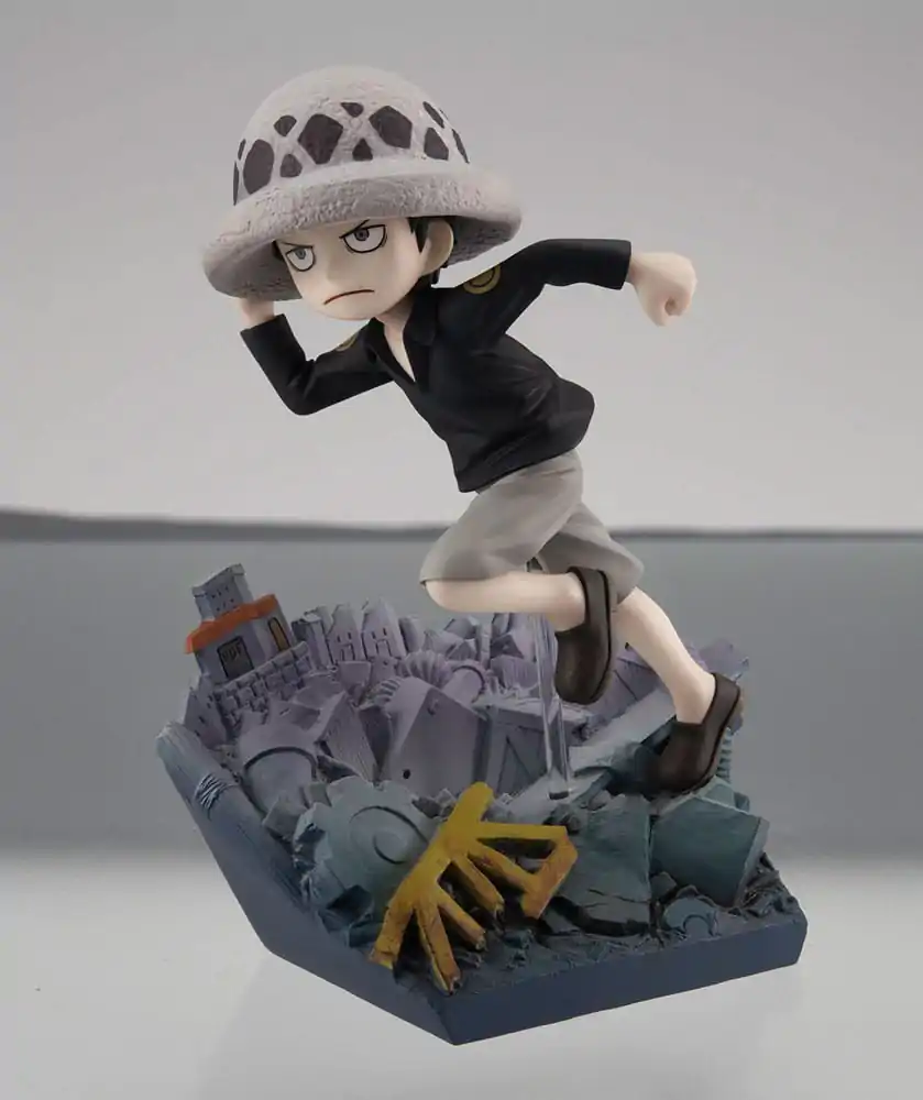One Piece G.E.M. Series PVC statua Trafalgar Law Run! Run! Run! 13 cm fotografija proizvoda