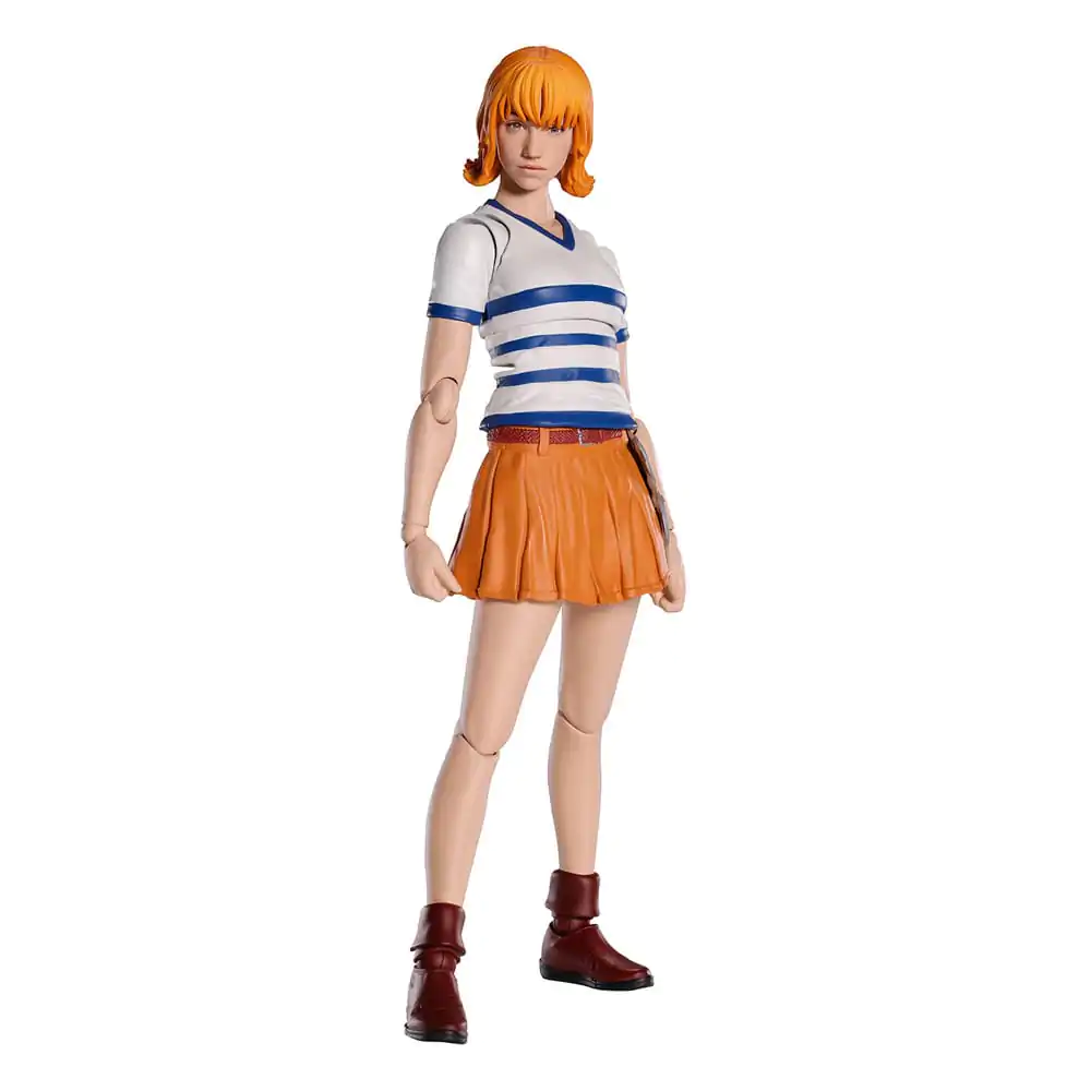 One Piece Live Action S.H. Figuarts akcijska figura Nami 15 cm fotografija proizvoda