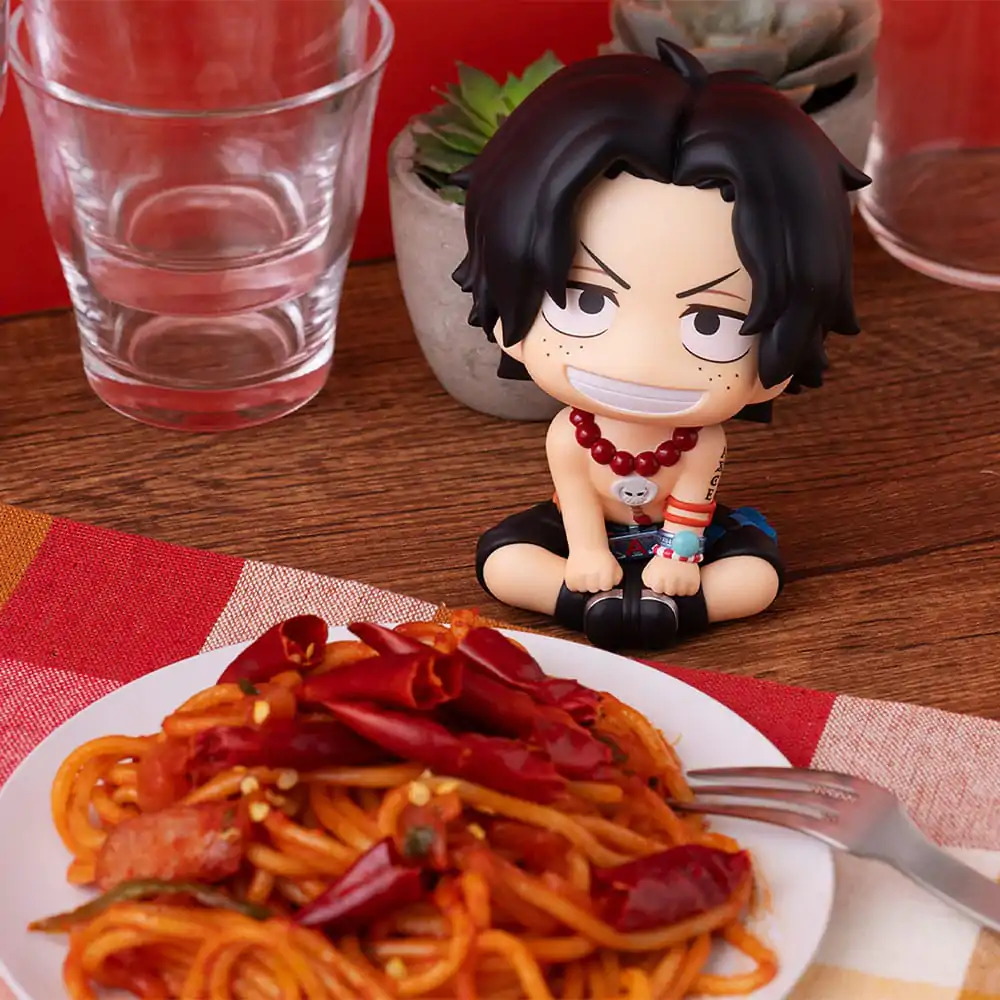 One Piece Look Up PVC Kip Portgas D. Ace 11 cm fotografija proizvoda