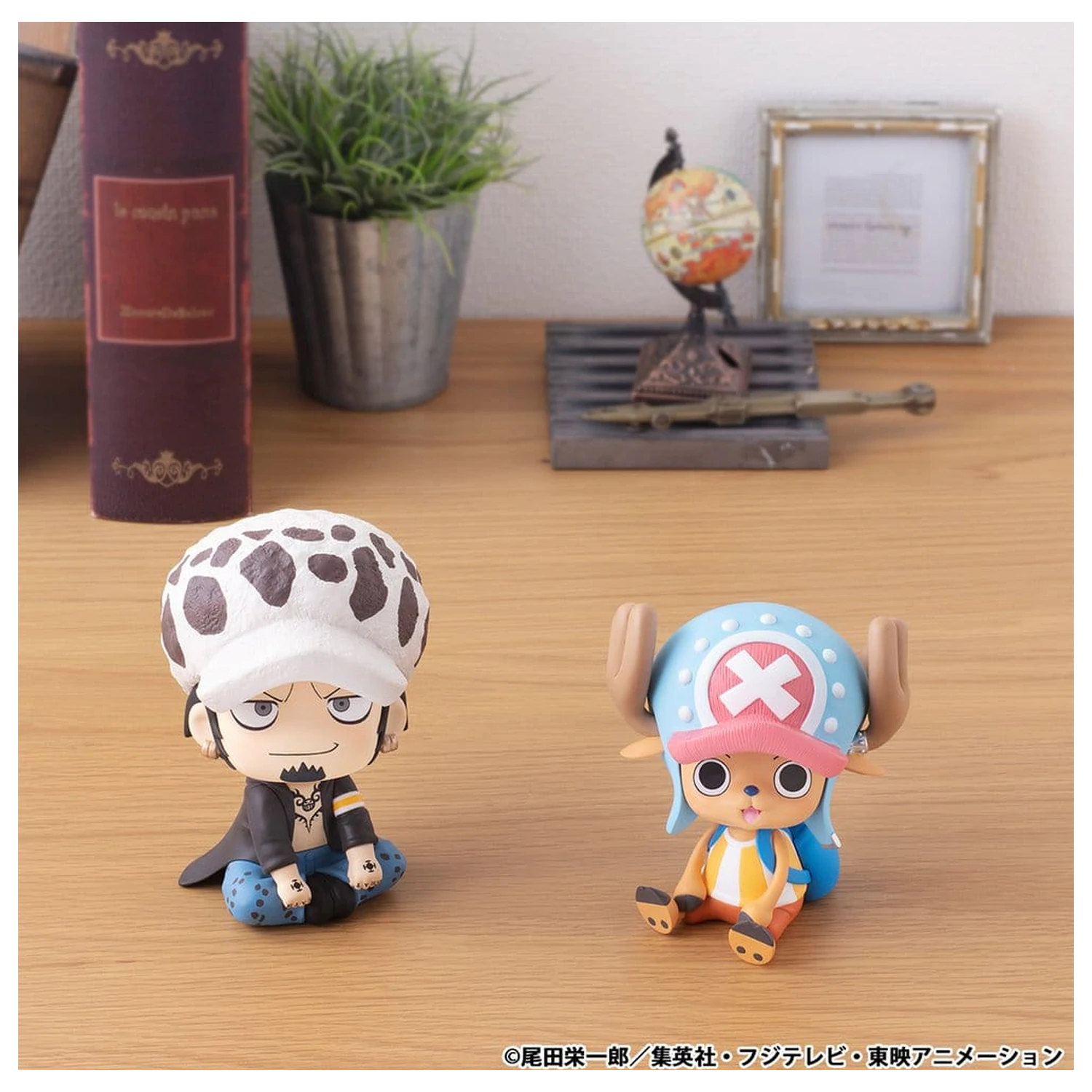 One Piece Look Up PVC statua Trafalgar Law 11 cm fotografija proizvoda