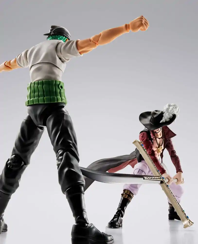 One Piece S.H.Figuarts akcijska figura Dracule Mihawk Hawkeye 17 cm fotografija proizvoda