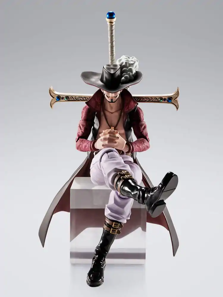 One Piece S.H.Figuarts akcijska figura Dracule Mihawk Hawkeye 17 cm fotografija proizvoda
