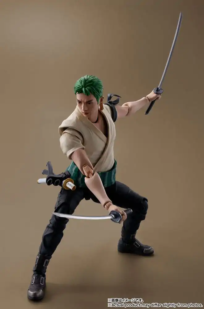 One Piece S.H. Figuarts akcijska figura Roronoa Zoro (Netflix) 14 cm fotografija proizvoda