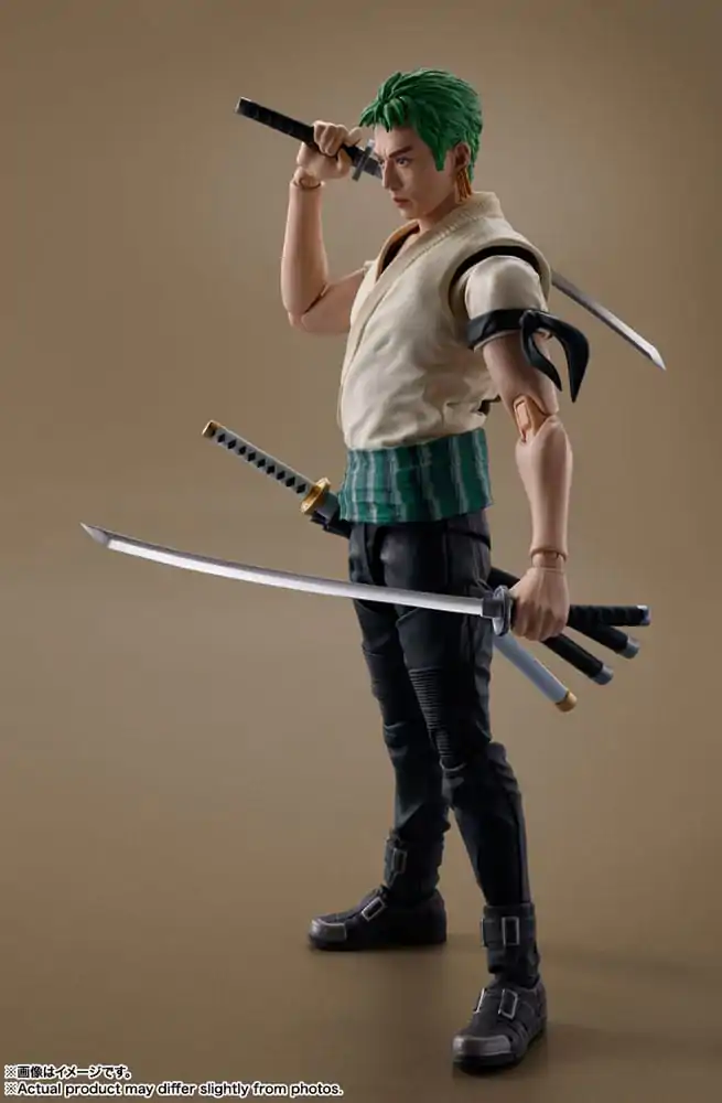 One Piece S.H. Figuarts akcijska figura Roronoa Zoro (Netflix) 14 cm fotografija proizvoda