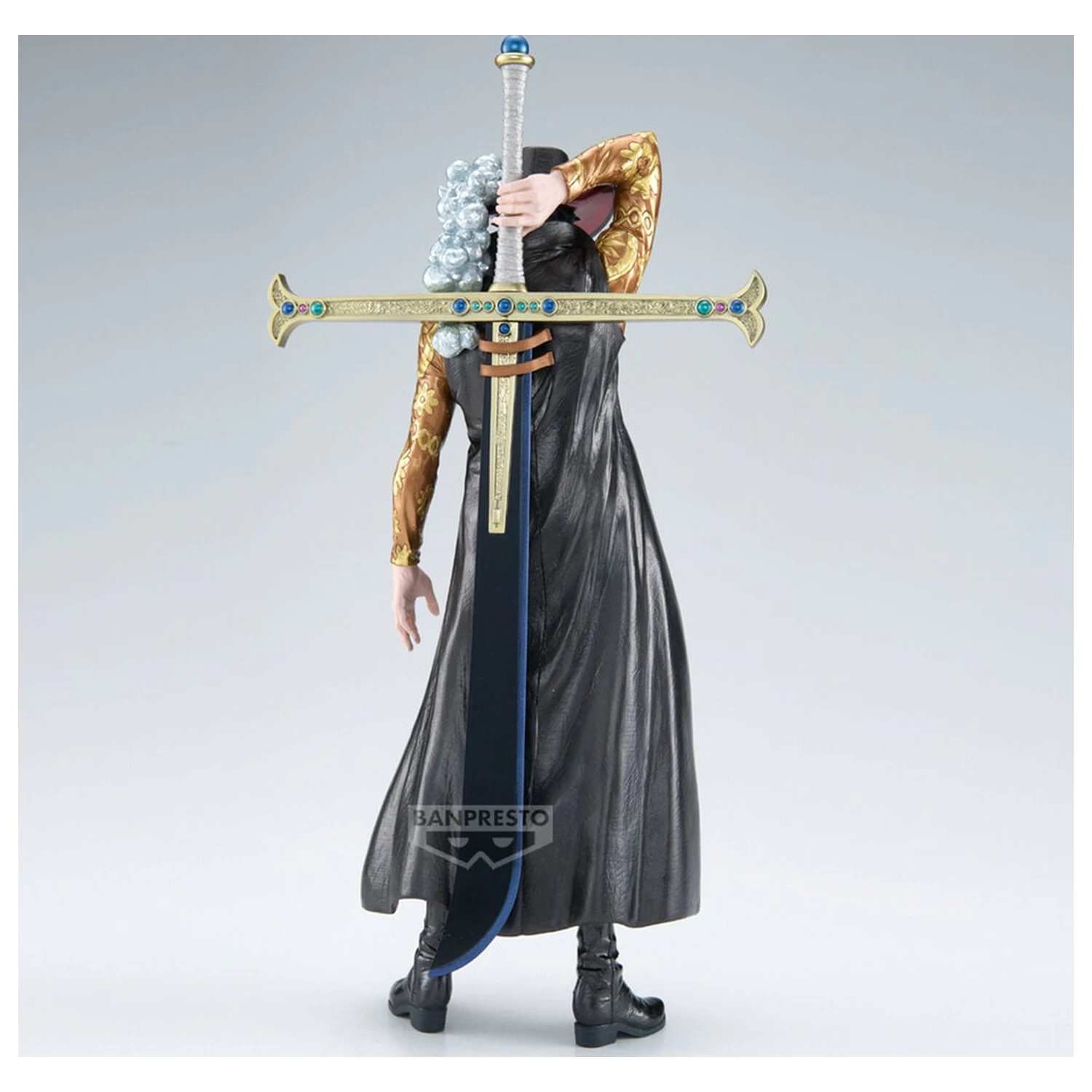 One Piece The Anime Dracule Mihawk figura 34 cm fotografija proizvoda