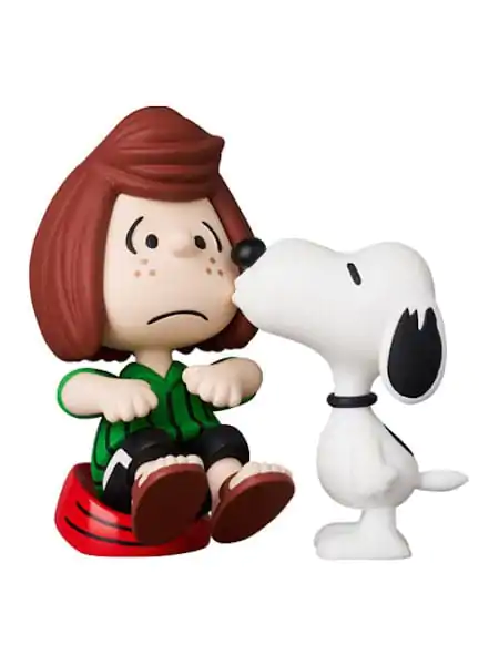 Peanuts UDF Series 17 Mini Figura Peppermint Patty & Snoopy 7 cm fotografija proizvoda