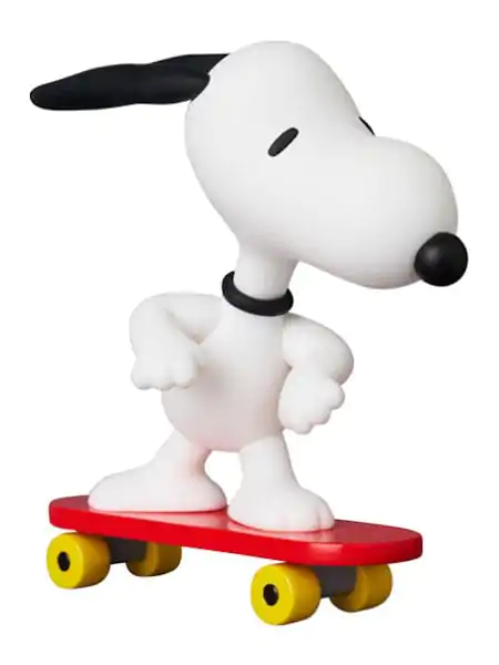 Peanuts UDF Series 17 Mini Figura Skateboard Snoopy 7 cm fotografija proizvoda