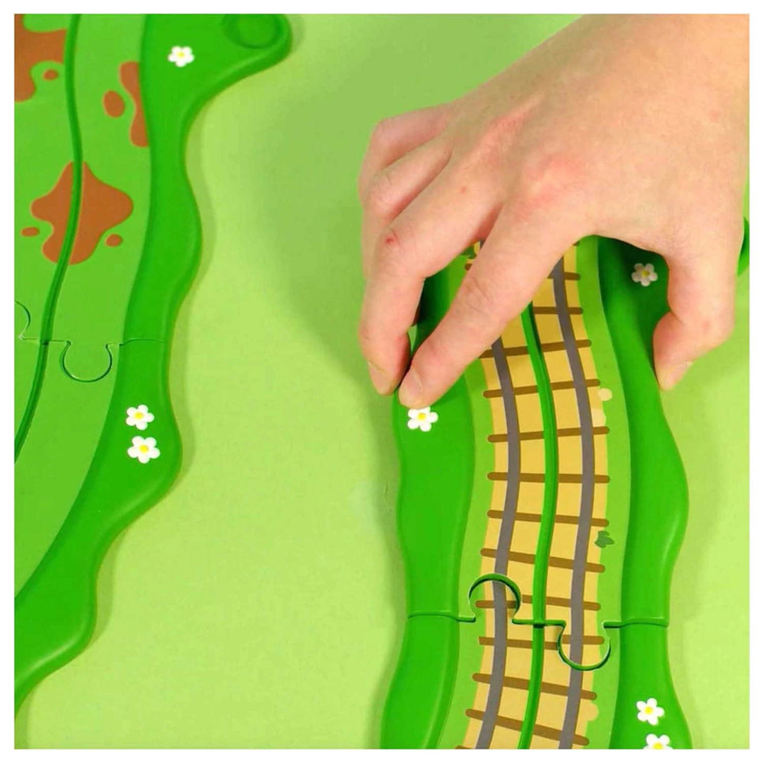 Peppa Pig Whizz Around Peppa's Little Red Car Set fotografija proizvoda