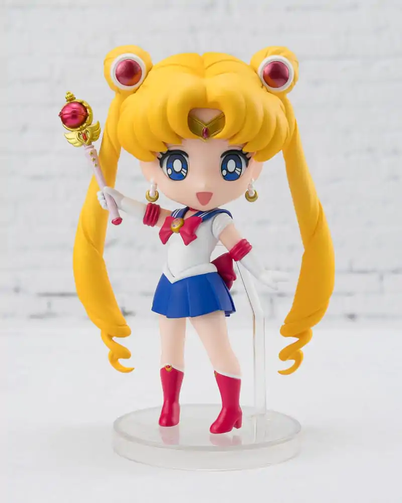 Pretty Guardian Sailor Moon R Figuarts mini akcijska figura Sailor Moon Crystal Star Compact Edition 9 cm fotografija proizvoda