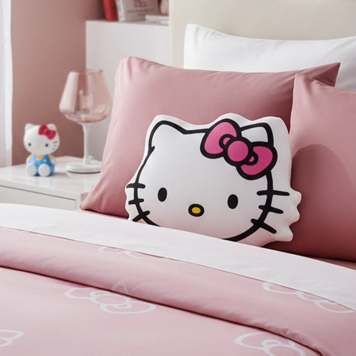 Sanrio jastuk Hello Kitty lice 33 cm fotografija proizvoda