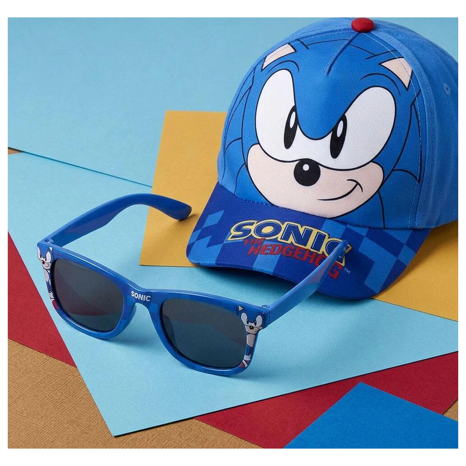 Sonic The Hedgehog set kapa + sunčane naočale fotografija proizvoda