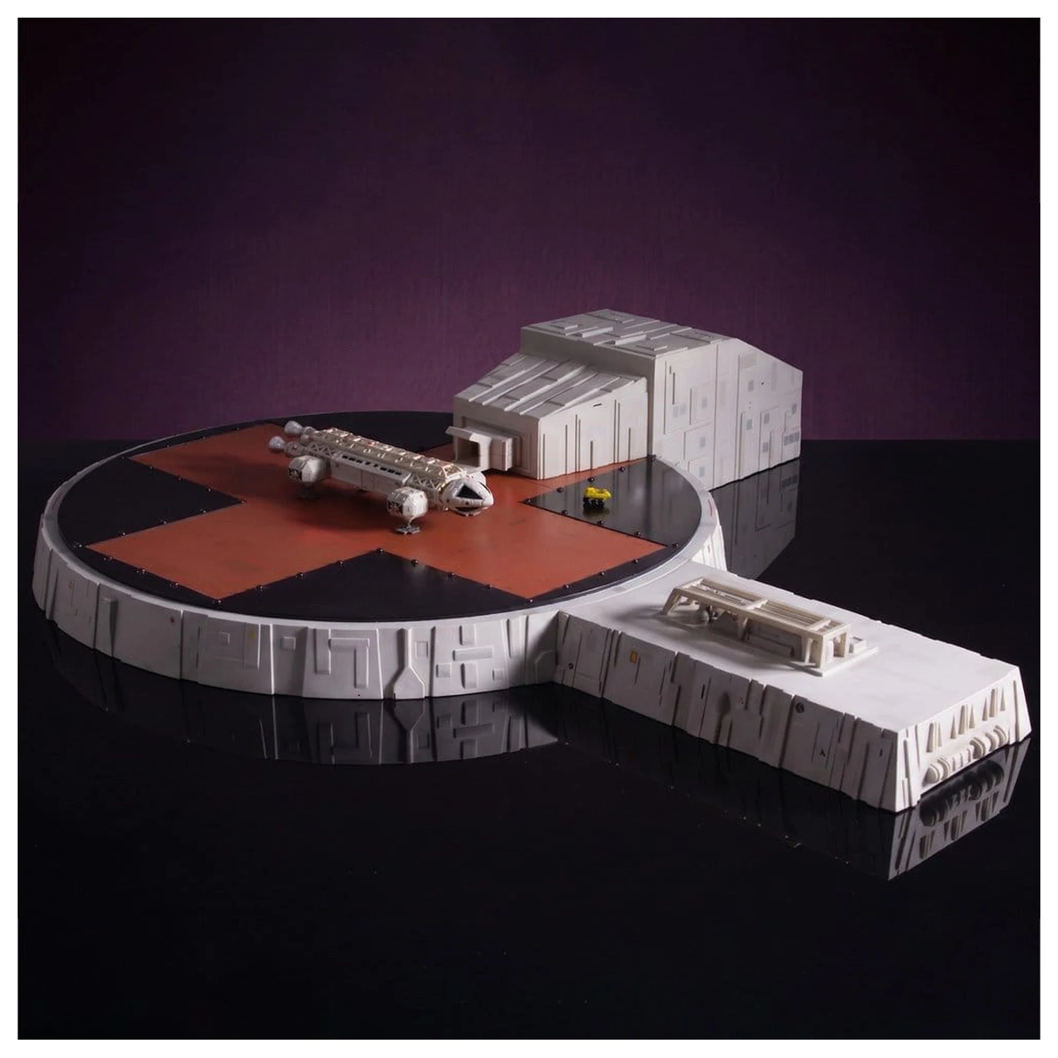 Space 1999 Playset podloga za slijetanje (s Eagle Transporterom) 46 cm fotografija proizvoda