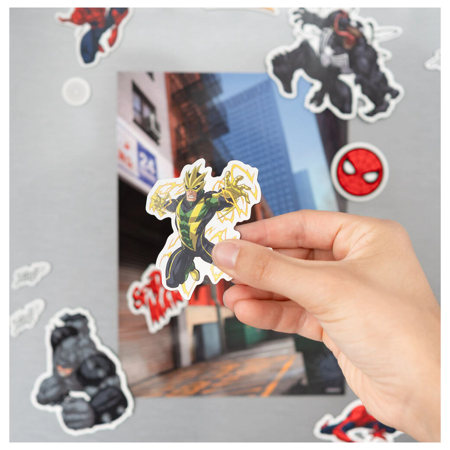Marvel Spiderman set izrezanih magneta fotografija proizvoda