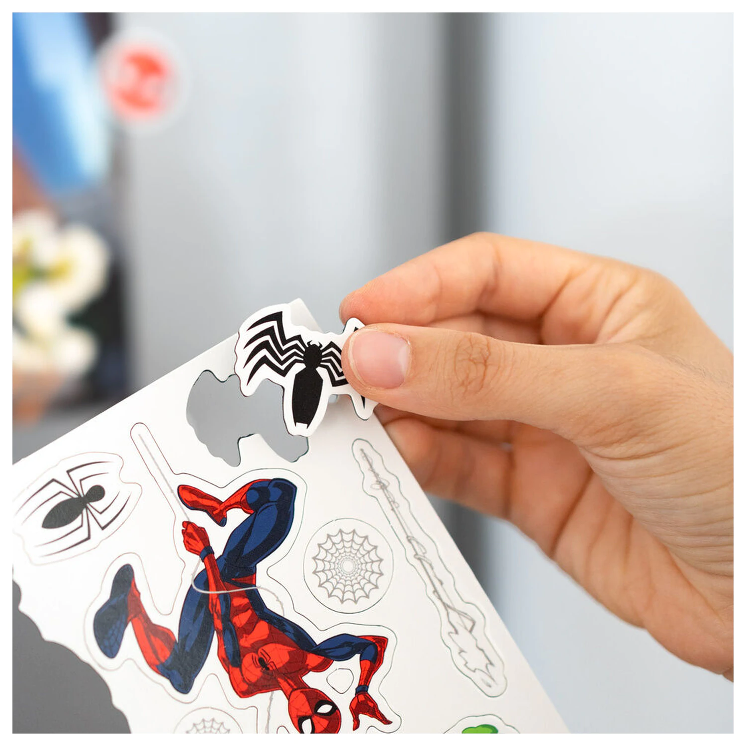 Marvel Spiderman set izrezanih magneta fotografija proizvoda