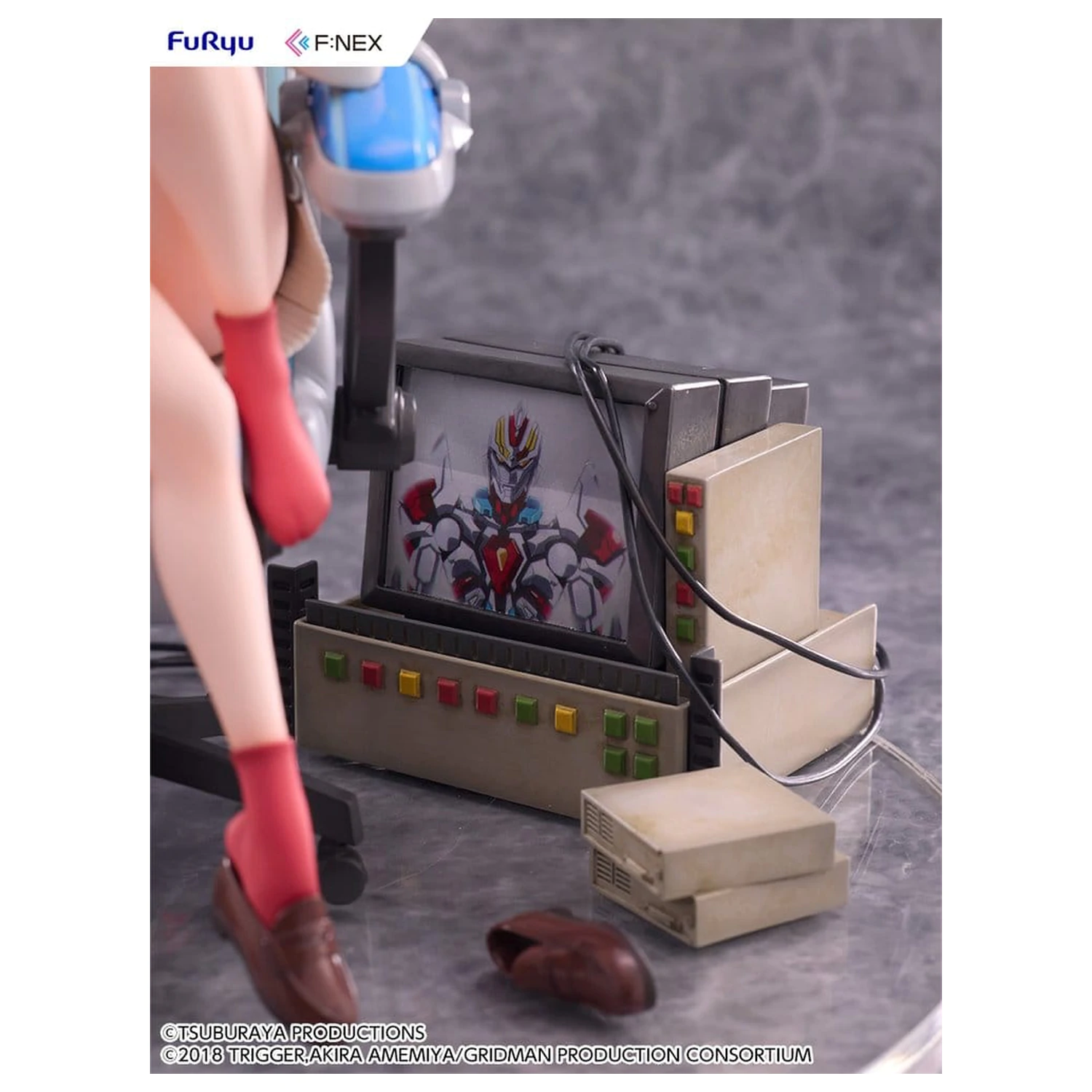 SSSS. Gridman Universe F:NEX PVC Statua Rikka Takarada Gaming Chair Ver. 19 cm fotografija proizvoda