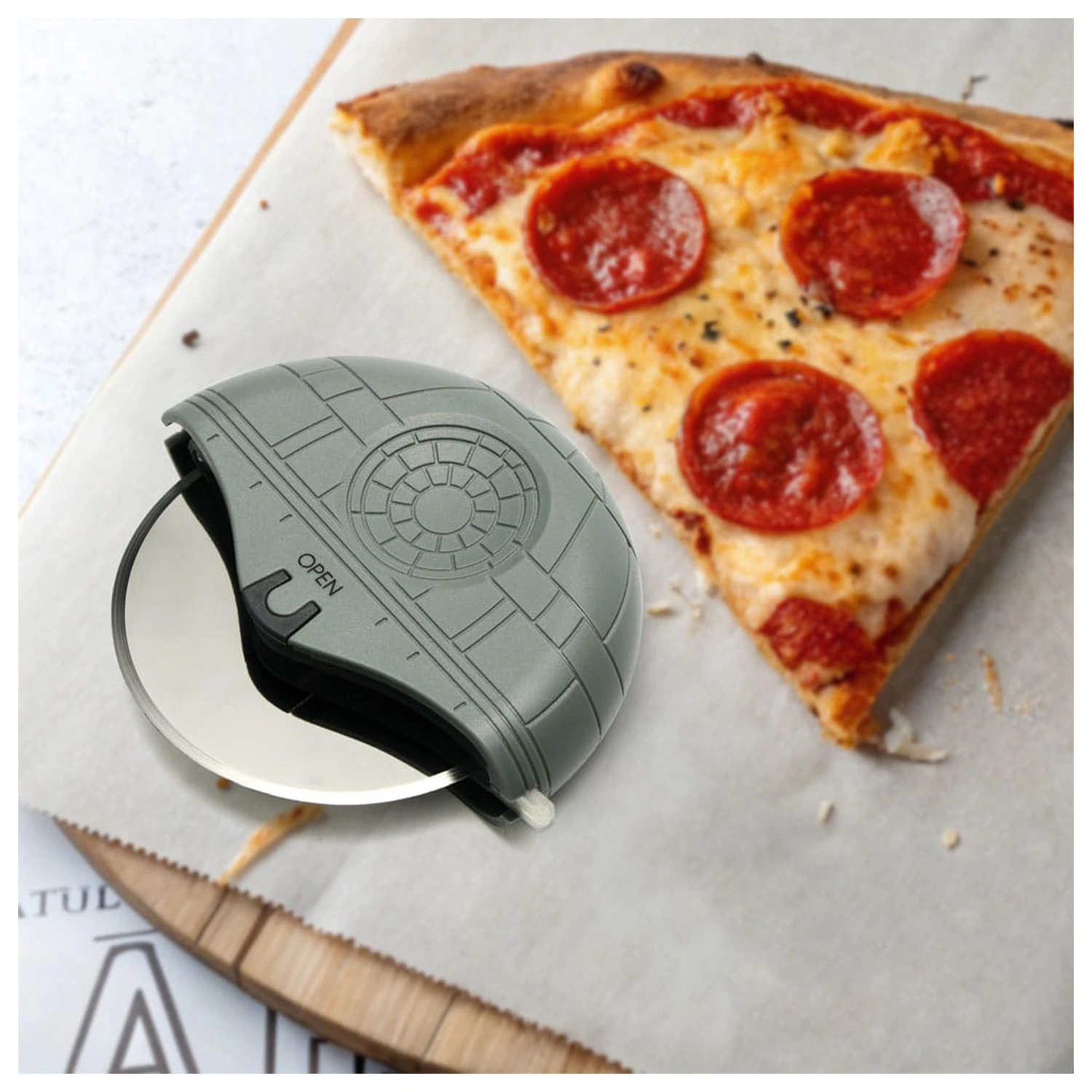 Star Wars rezač pizze Death Star fotografija proizvoda