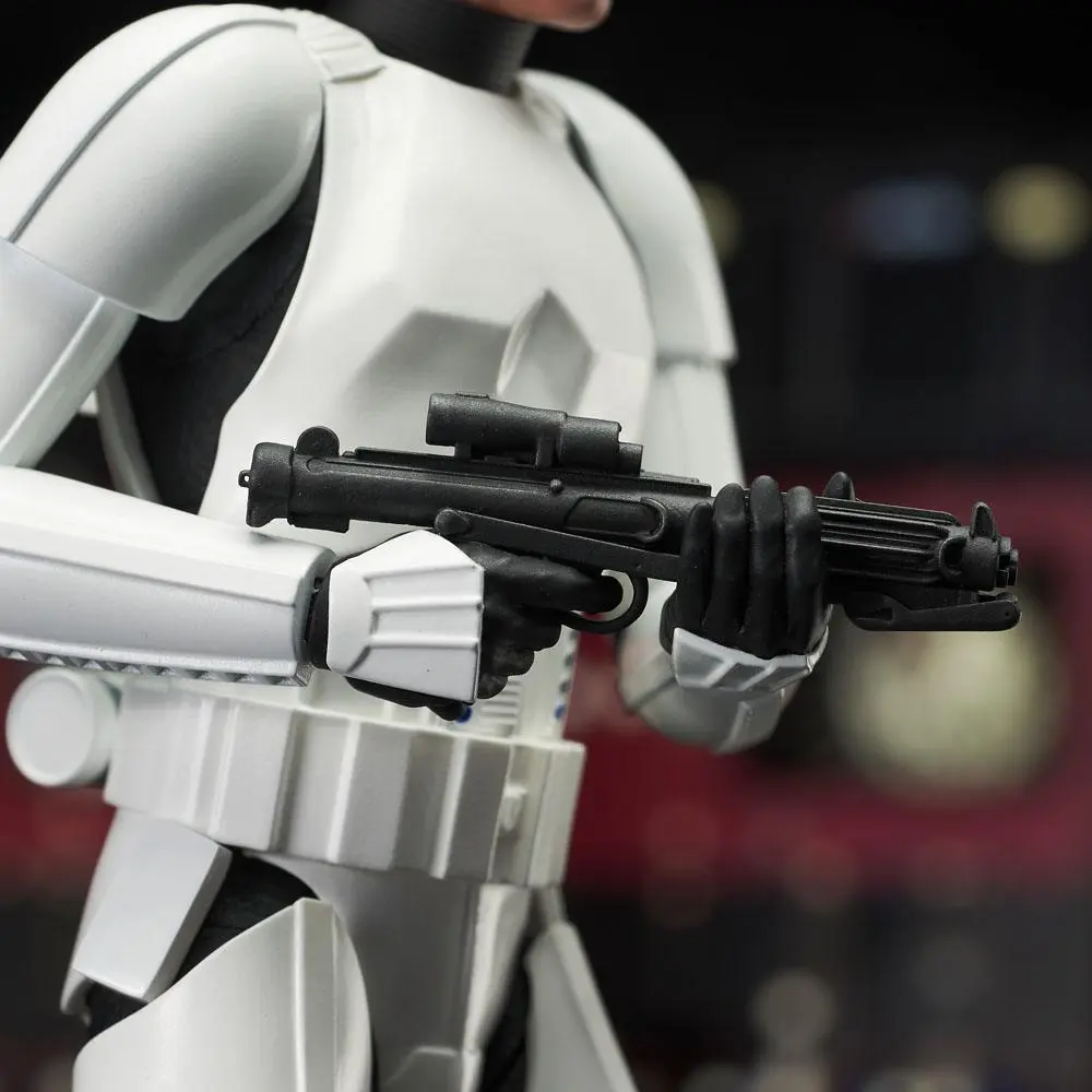 Star Wars Episode IV Milestones Kip 1/6 Han Solo (Stormtrooper Disguise) 40th Anniversary Exclusive 30 cm fotografija proizvoda
