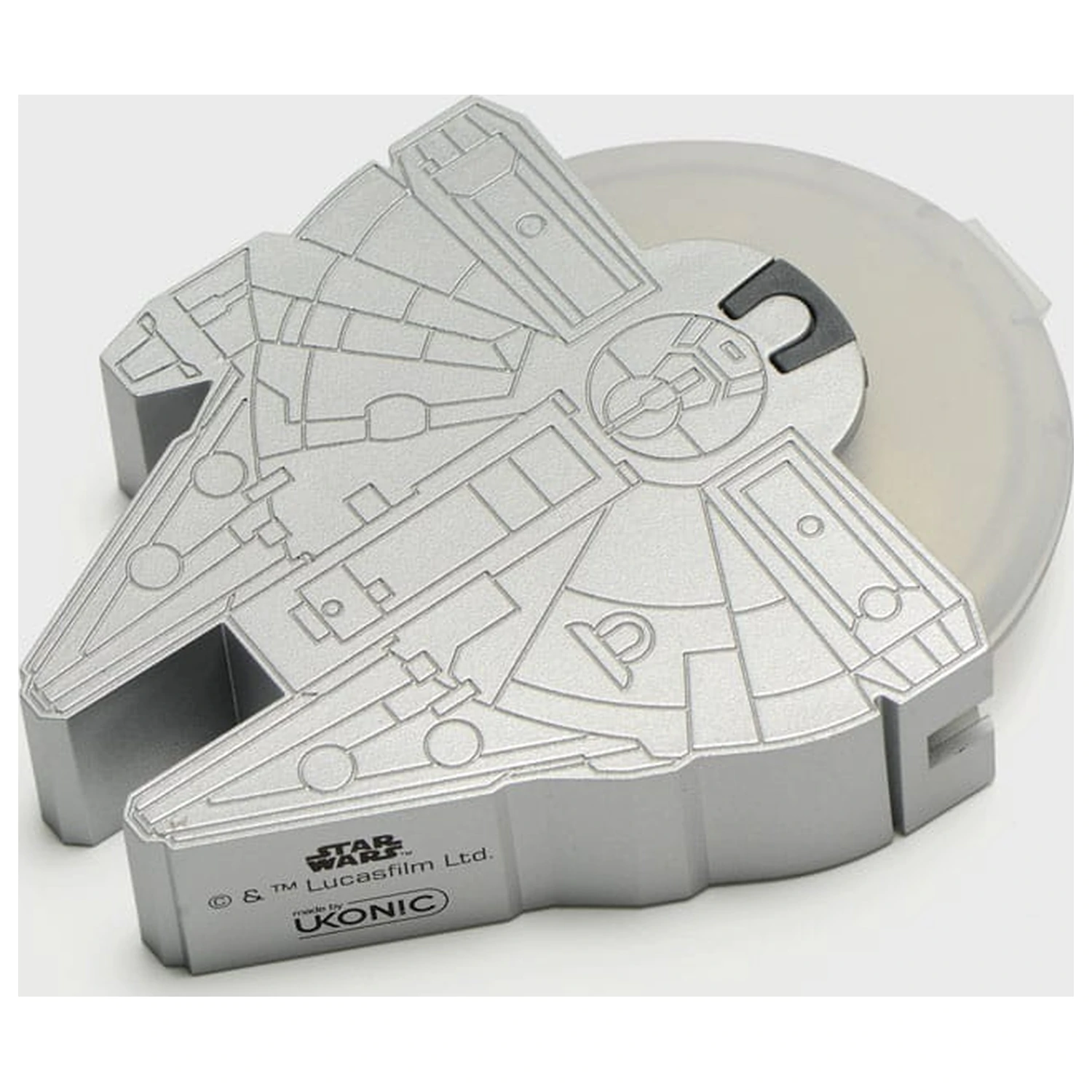 Star Wars rezač za pizzu Millennium Falcon fotografija proizvoda
