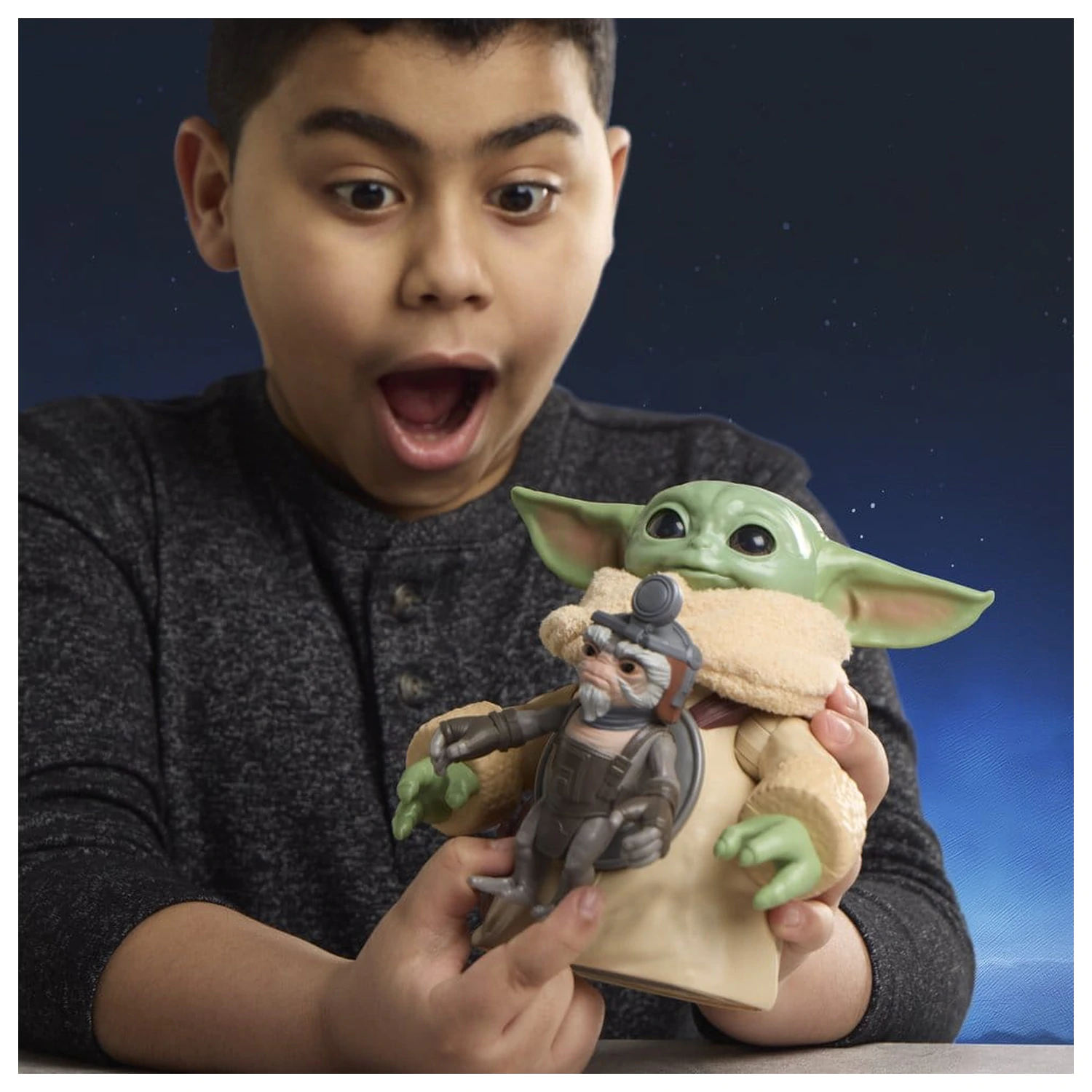 Star Wars: The Mandalorian & Grogu Elektronska akcijska figura Huggin' Grogu & Anzellan 17 cm fotografija proizvoda