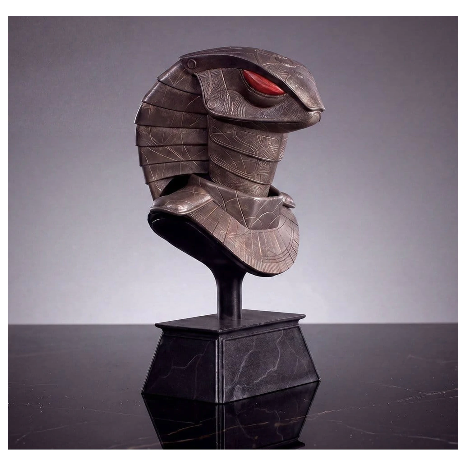 Stargate Desktop Replica Helmet Replica Serpent Guard Helmet Apophis 15 cm fotografija proizvoda