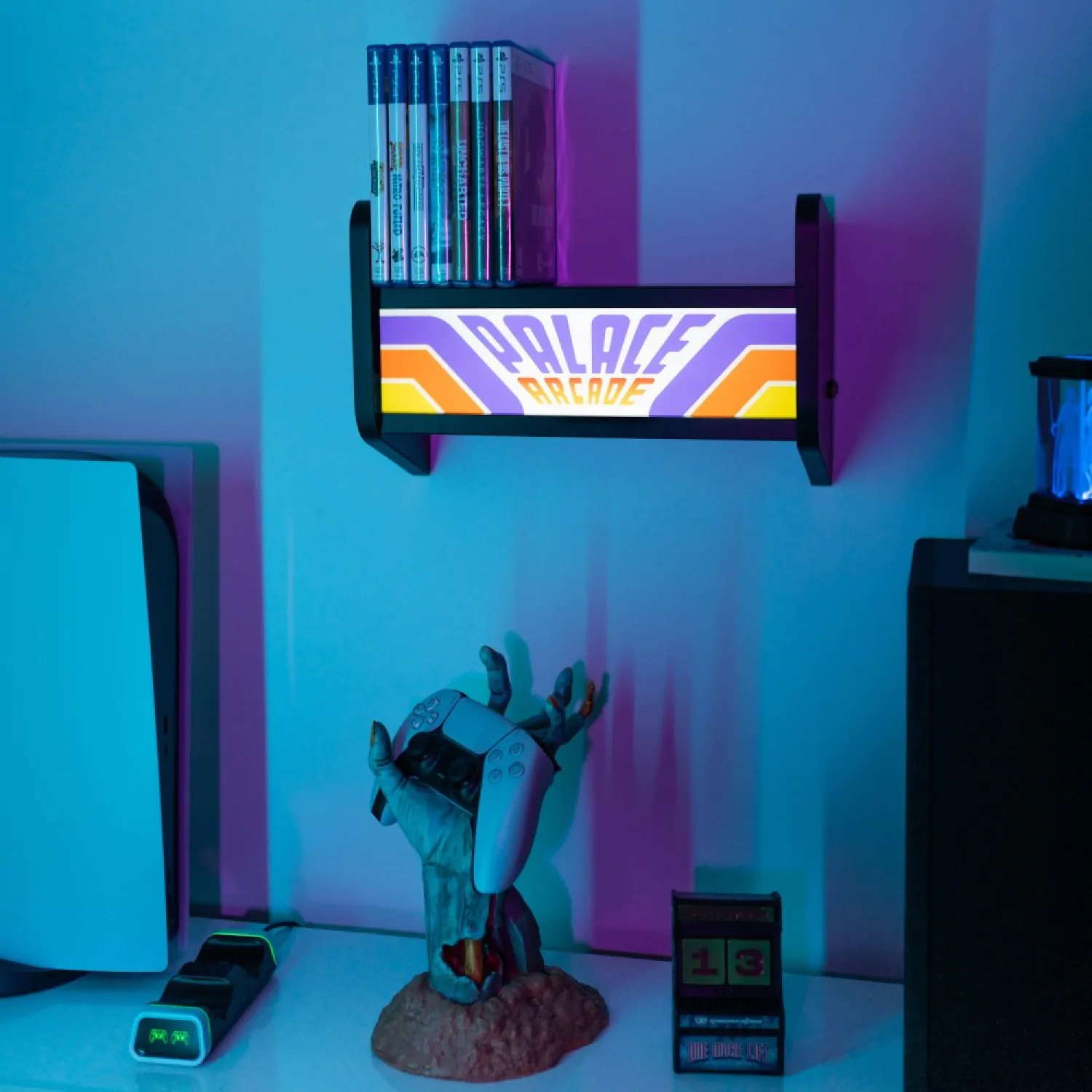 Stranger Things Arcade polična svjetiljka fotografija proizvoda