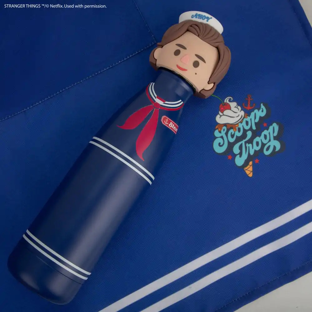 Stranger Things boca za vodu Scoops Ahoy Steve 500 ml fotografija proizvoda