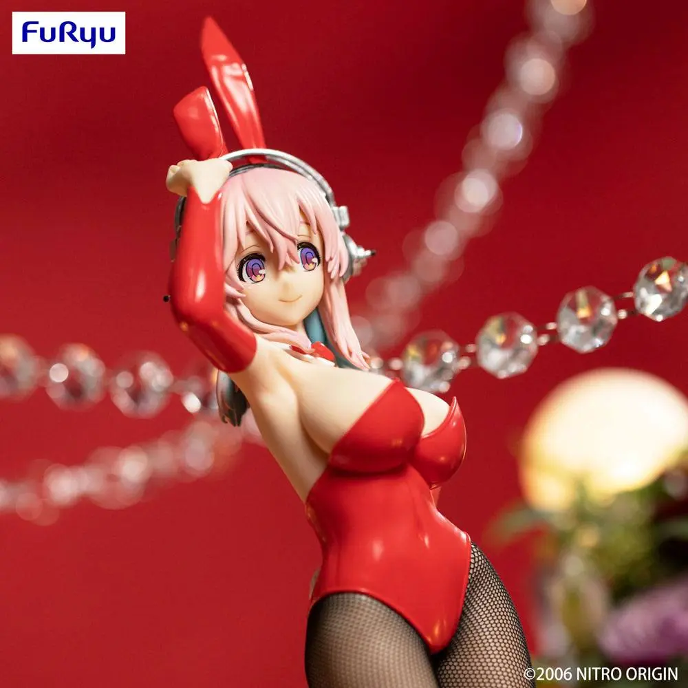 Super Sonico BiCute Bunnies PVC Kip Super Sonico Crvena Ver. 28 cm fotografija proizvoda