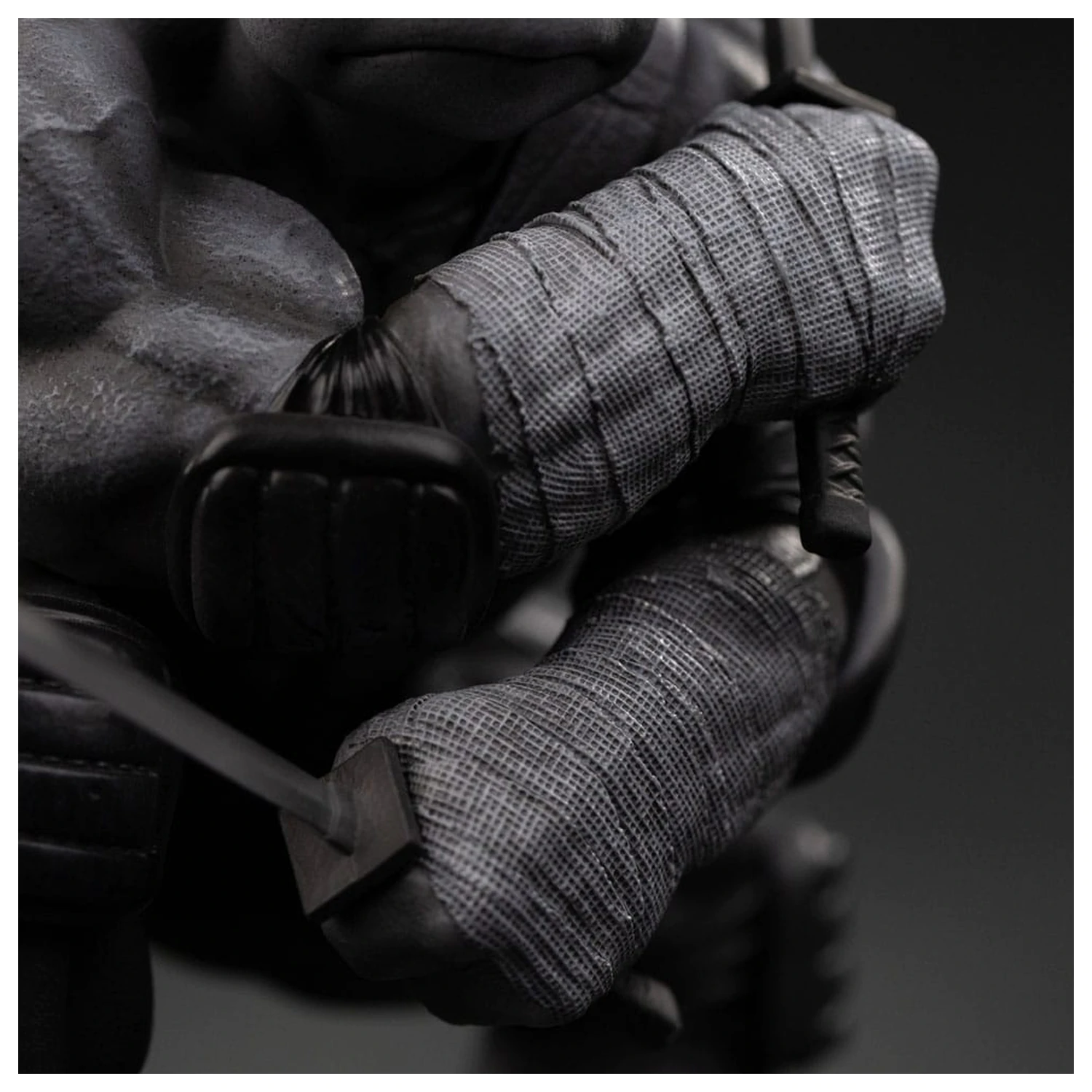 Teenage Mutant Ninja Turtles Art Scale statua 1/10 Leonardo Black and White Variant 26 cm fotografija proizvoda