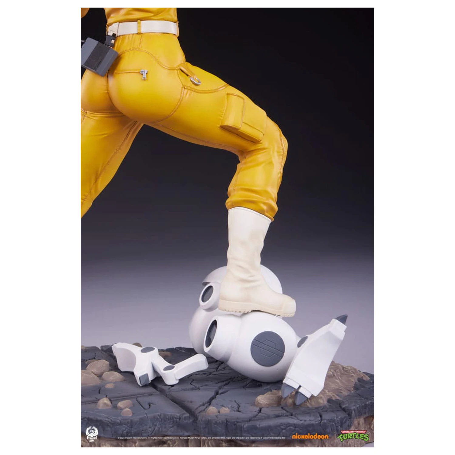 Teenage Mutant Ninja Turtles Premier Serija Statua 1/4 April O'Neil 46 cm fotografija proizvoda