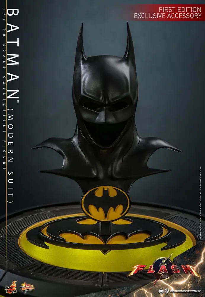 The Flash Movie Masterpiece akcijska figura 1/6 Batman (Modern Suit) 30 cm fotografija proizvoda