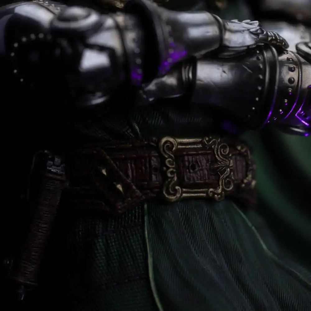 The Infinity Gauntlet Marvel Legends Diorama Kip 1/10 Doctor Doom Deluxe Edition 42 cm fotografija proizvoda