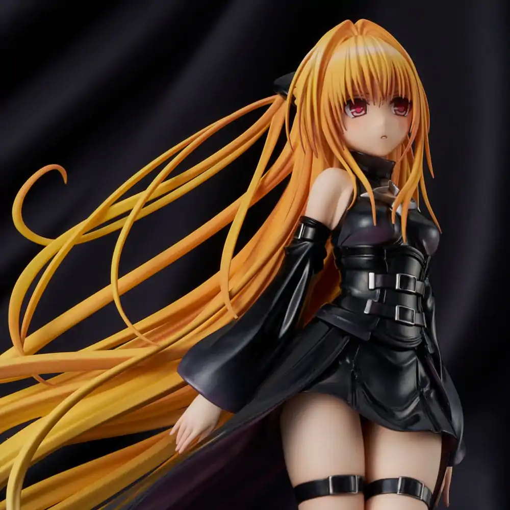 To Love-Ru Darkness PVC figura 1/6 Golden Darkness Black Trance Version 20 cm fotografija proizvoda