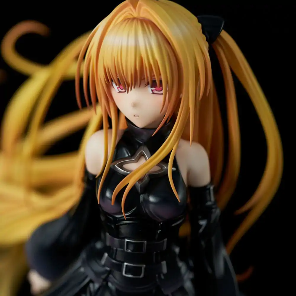 To Love-Ru Darkness PVC figura 1/6 Golden Darkness Black Trance Version 20 cm fotografija proizvoda