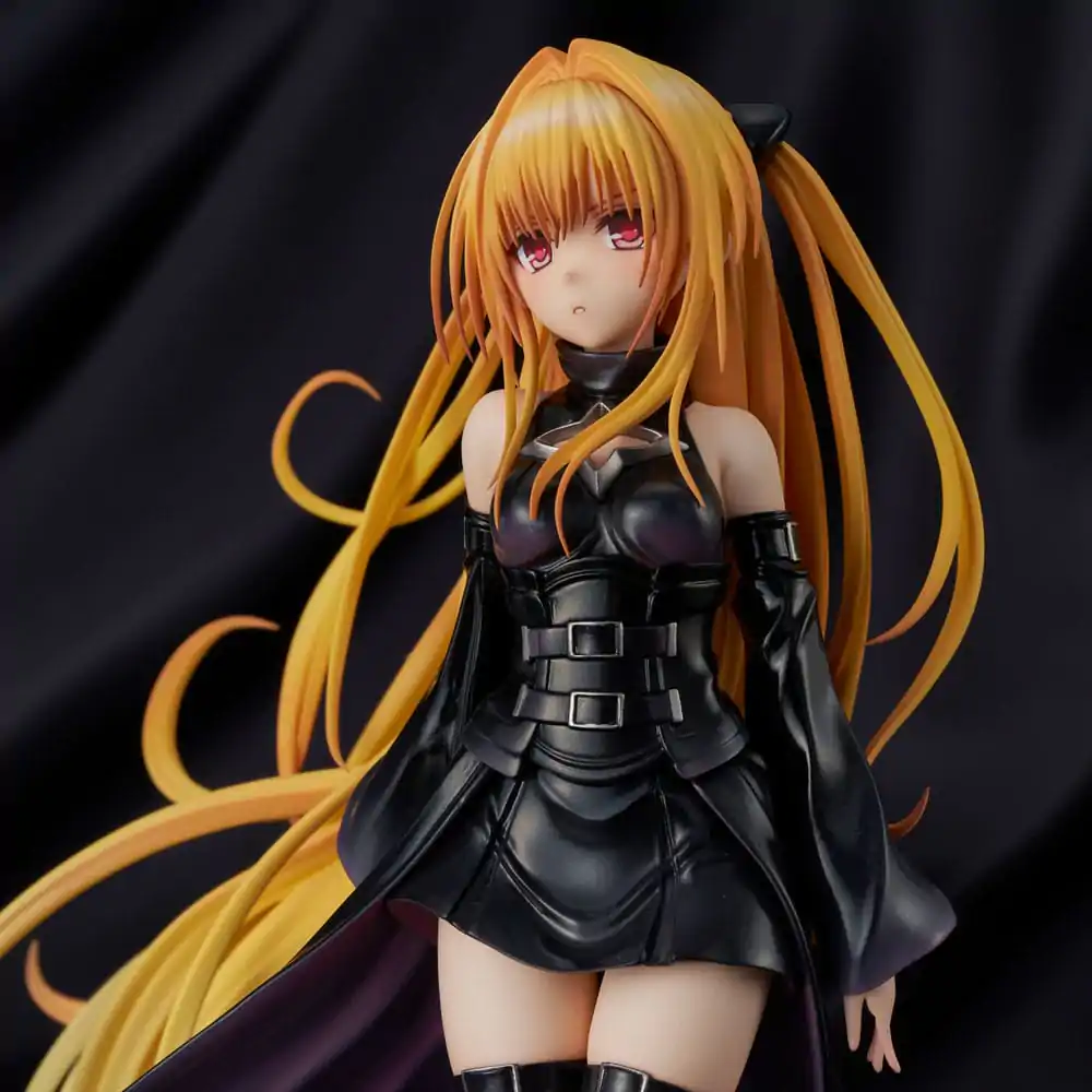 To Love-Ru Darkness PVC figura 1/6 Golden Darkness Black Trance Version 20 cm fotografija proizvoda