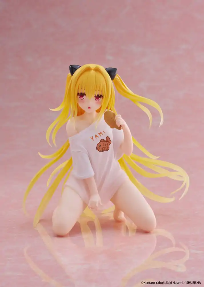 To Love-Ru Darkness PVC figura Stolna slatka figura Golden Darkness Roomwear Ver. 13 cm fotografija proizvoda