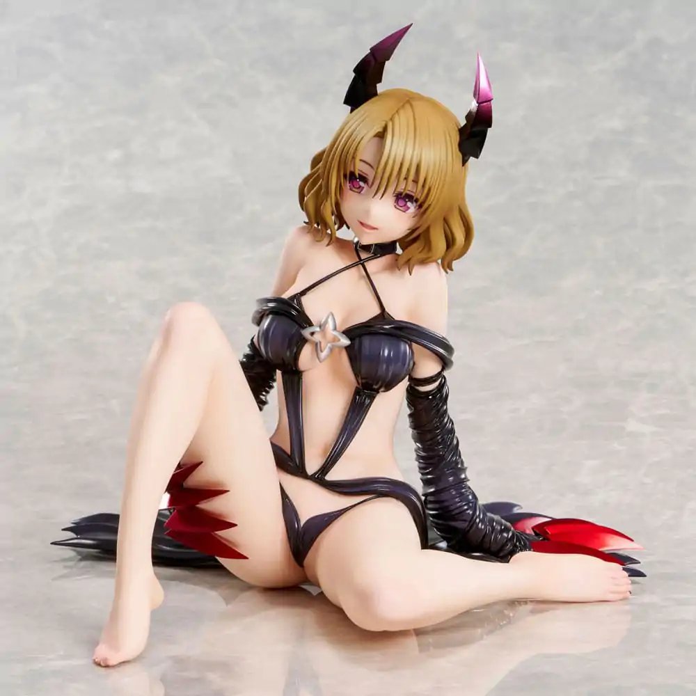 To Love-Ru Darkness PVC Kip Risa Momioka Darkness Ver. 15 cm fotografija proizvoda