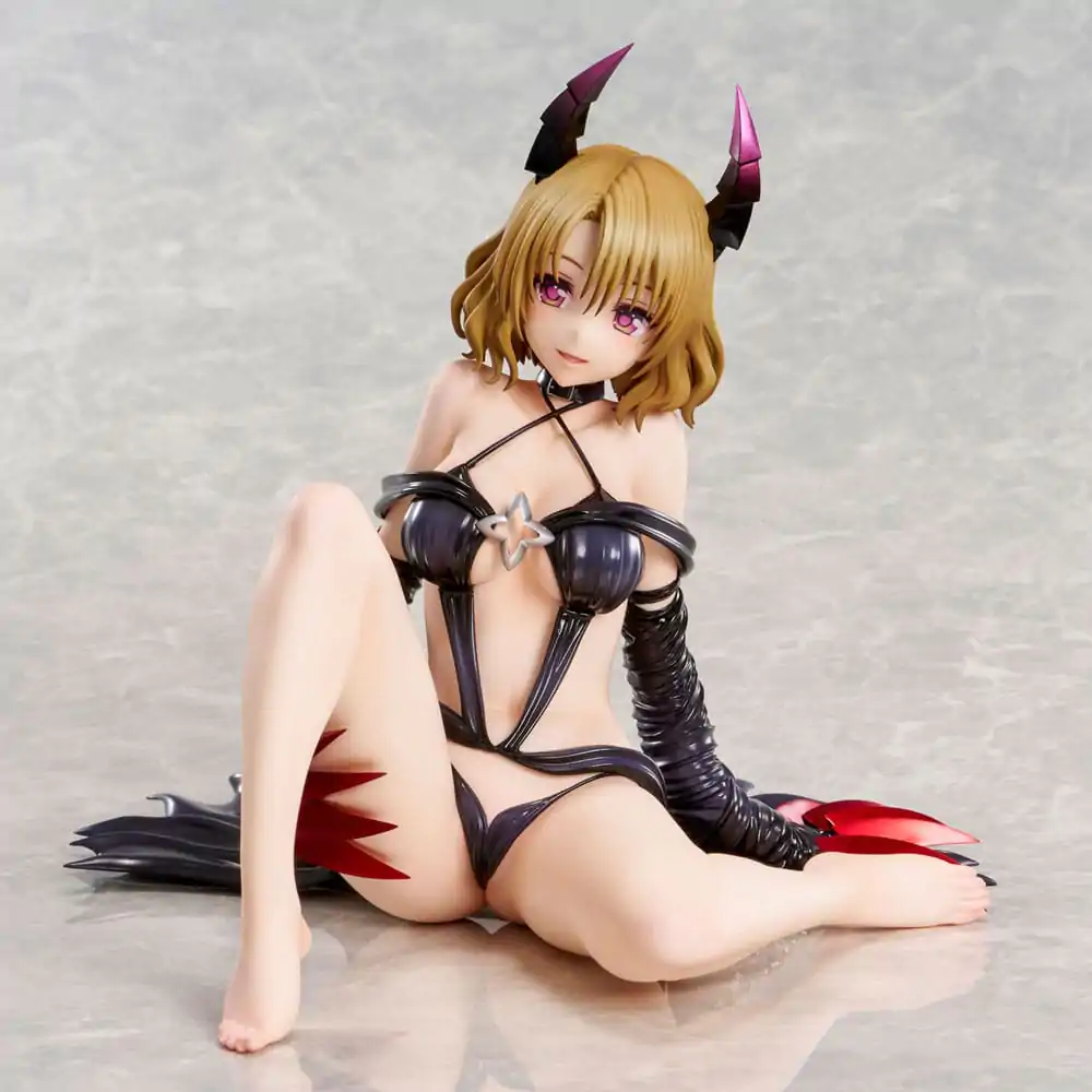 To Love-Ru Darkness PVC Kip Risa Momioka Darkness Ver. 15 cm fotografija proizvoda