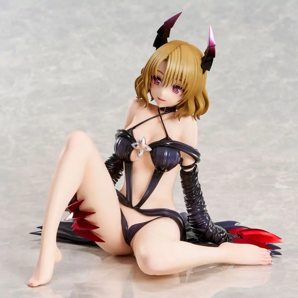 To Love-Ru Darkness PVC Kip Risa Momioka Darkness Ver. 15 cm fotografija proizvoda