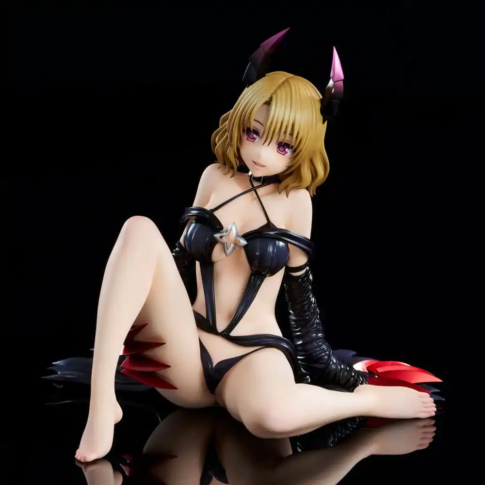 To Love-Ru Darkness PVC Kip Risa Momioka Darkness Ver. 15 cm fotografija proizvoda