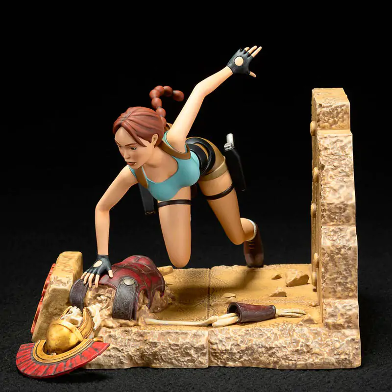 Tomb Raider Lara Croft figura 16,5 cm fotografija proizvoda