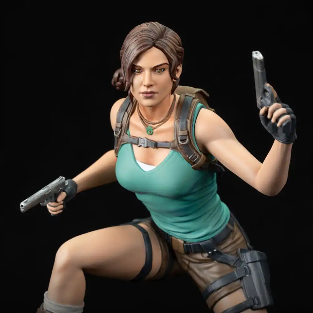 Tomb Raider PVC kipić Lara Croft 24 cm fotografija proizvoda