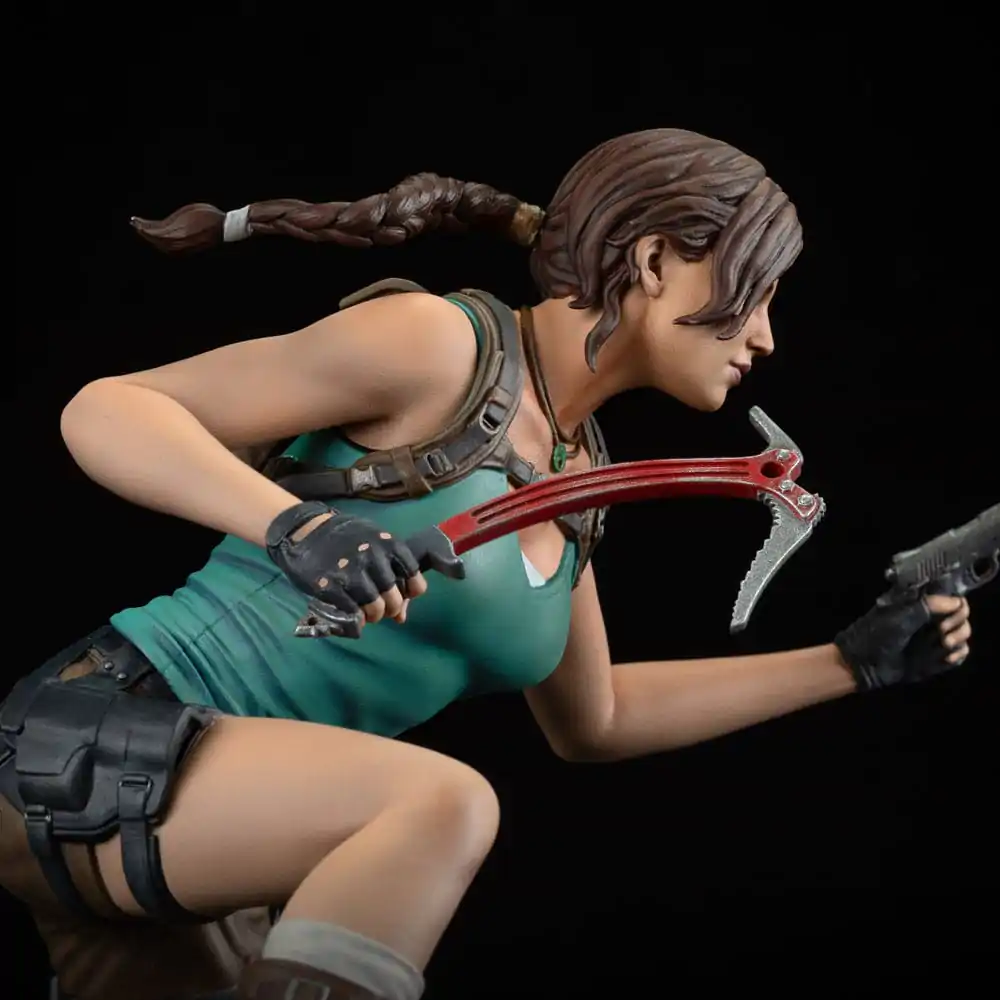 Tomb Raider PVC kipić Lara Croft 24 cm fotografija proizvoda