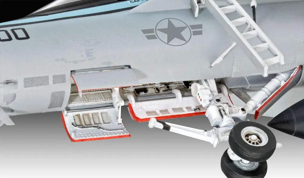 Top Gun: Maverick komplet modela 1/48 Maverickov F/A-18E Super Hornet 38 cm fotografija proizvoda